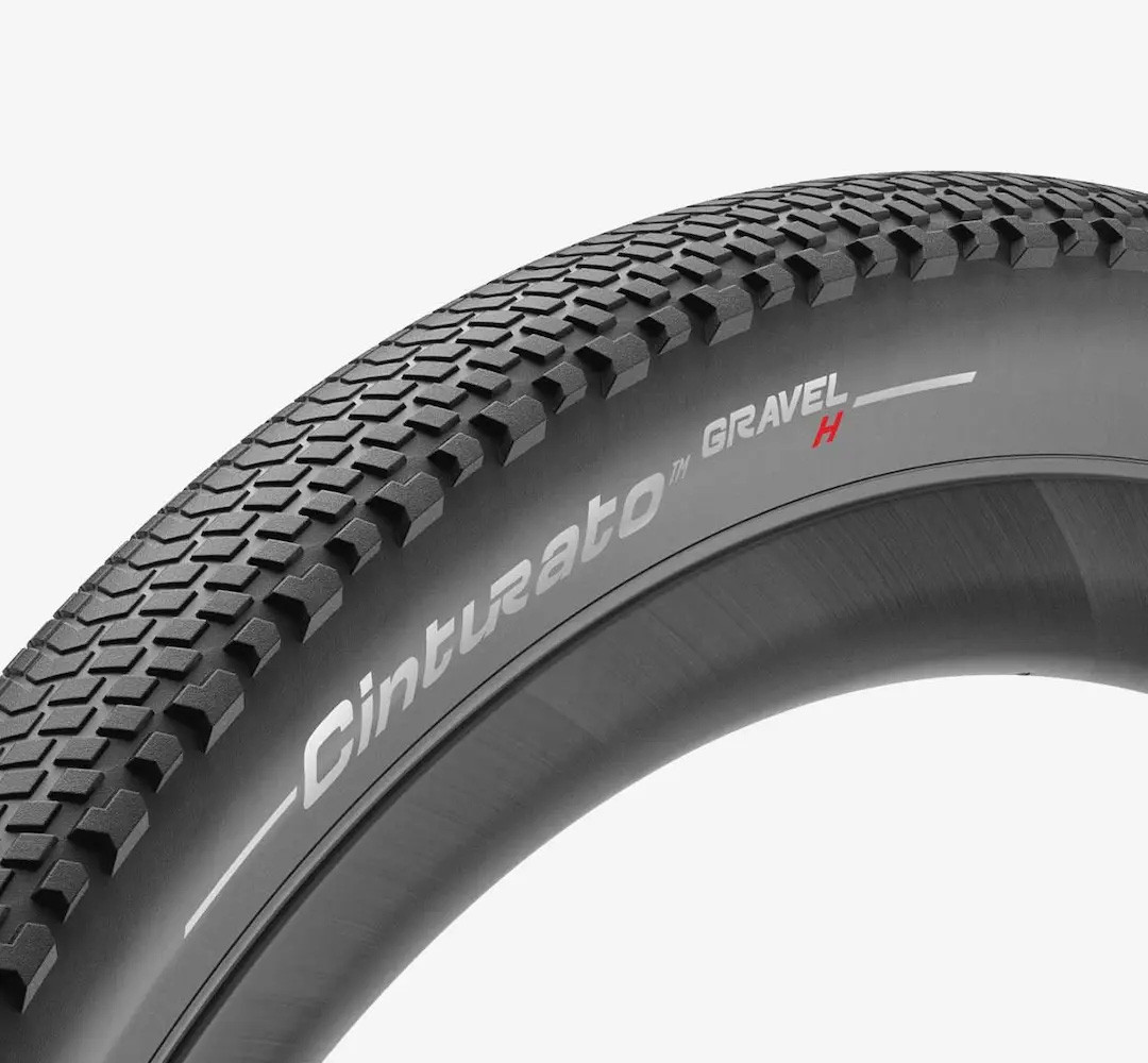 Däck 28" PIRELLI Cinturato GRAVEL H, TLR, 45-622, svart, vikbart