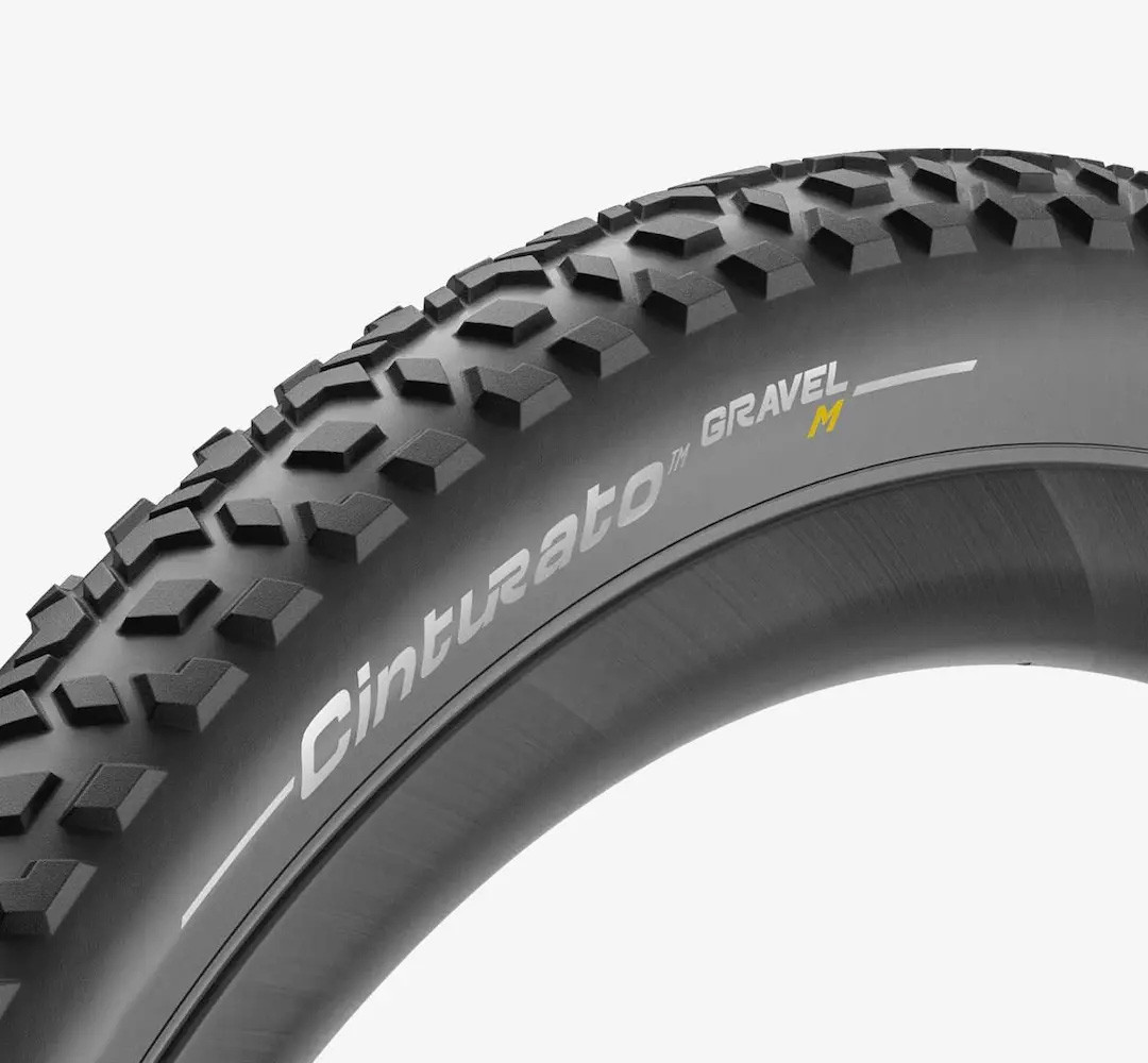 Däck 28" PIRELLI Cinturato GRAVEL M, TLR, 45-622, svart, vikbart