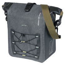 Sidoväska BASIL Navigator Storm MIK Studs, storlek M, 12-15l, svart, vattentät
